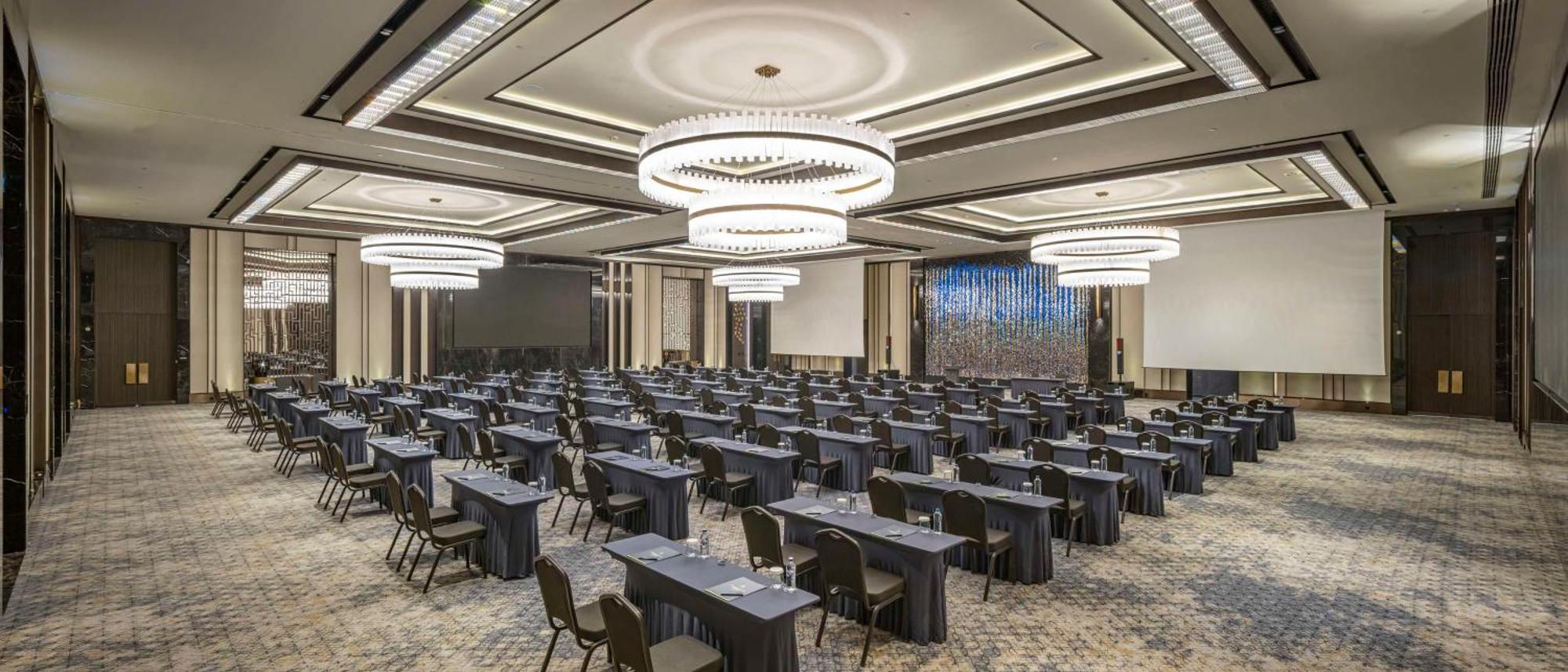 Hotel Doubletree By Hilton Sanlıurfa Exterior foto